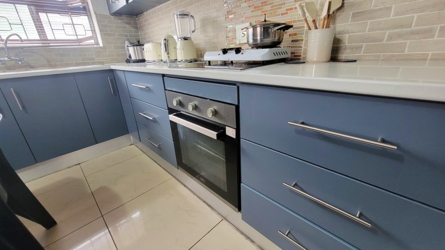 3 Bedroom Property for Sale in Mandalay Western Cape